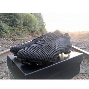 Mecurial ultra flynit